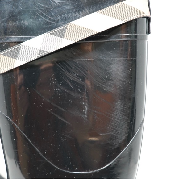 Sold - Picture 5 of 11